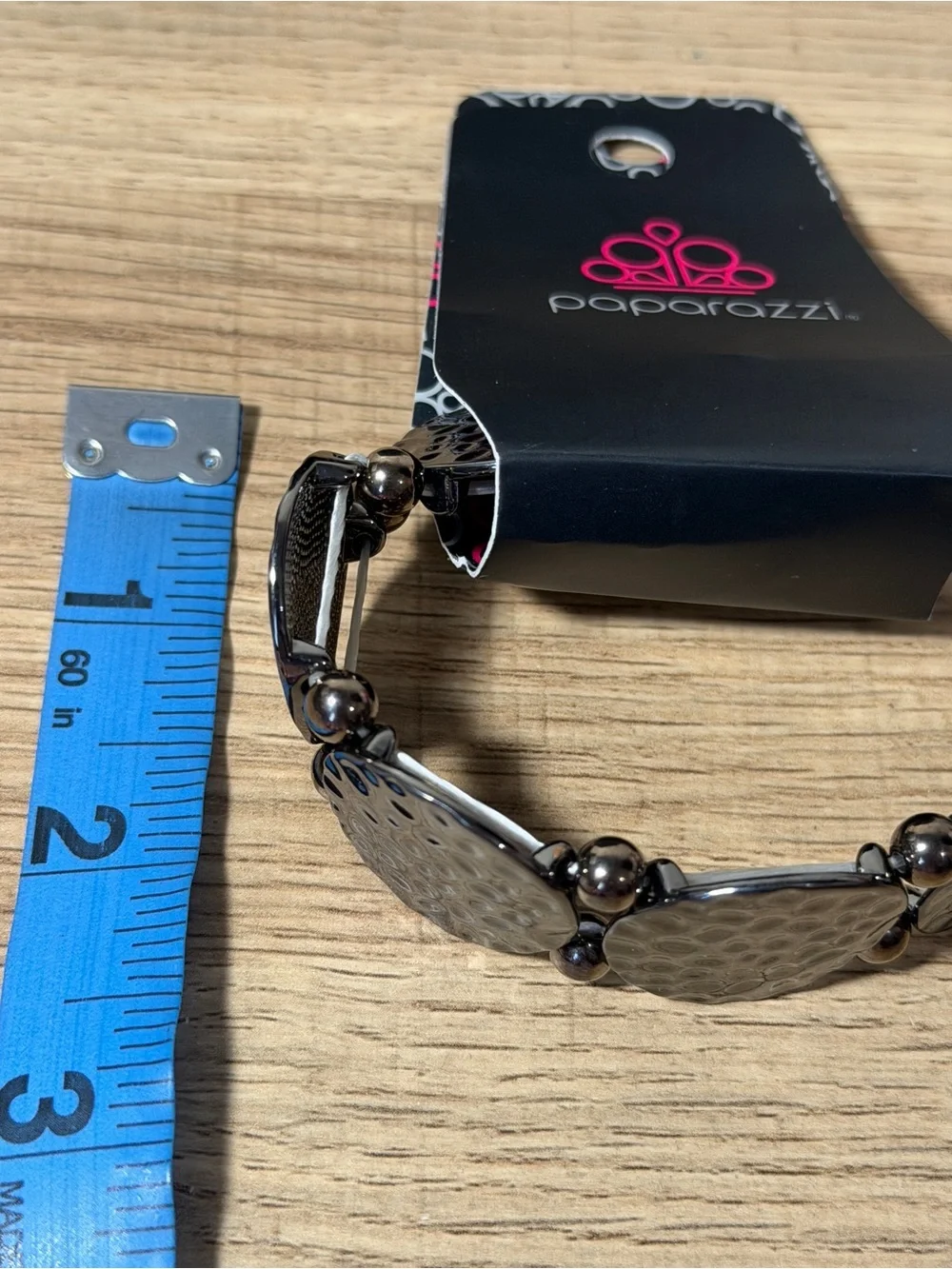 paparazzi Gunmetal Hammered Disc Stretch Bracelet